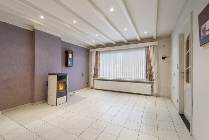 Family home with 2 bedrooms on 2133 m² in Retie