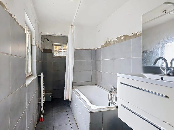 Sale - Townhouse Montegnée - 170,000 €