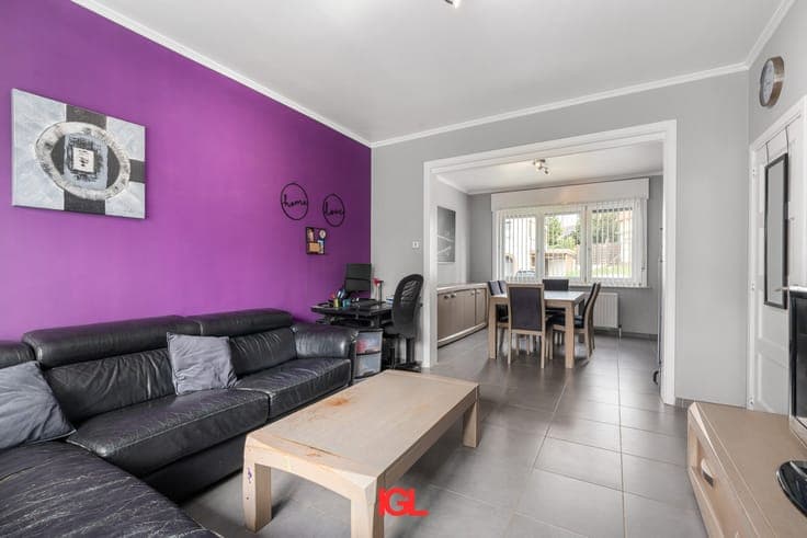 Charming semi-detached house with 3 bedrooms and a southe...