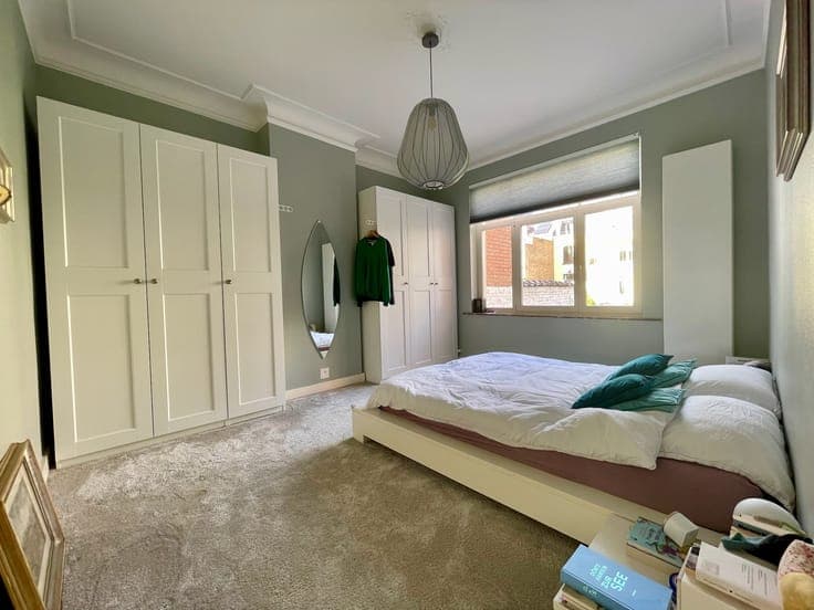 Beautiful 4-Bedroom Family Home