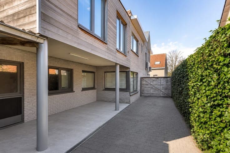 House in Overmere