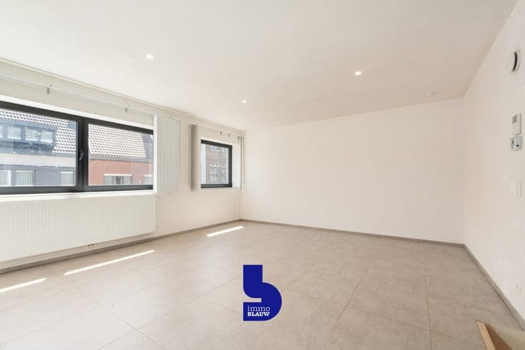 Stijlvol appartement met zonnig terras in recente residentie