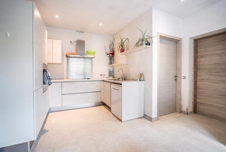 Family home with 3 bedrooms and a sunny garden