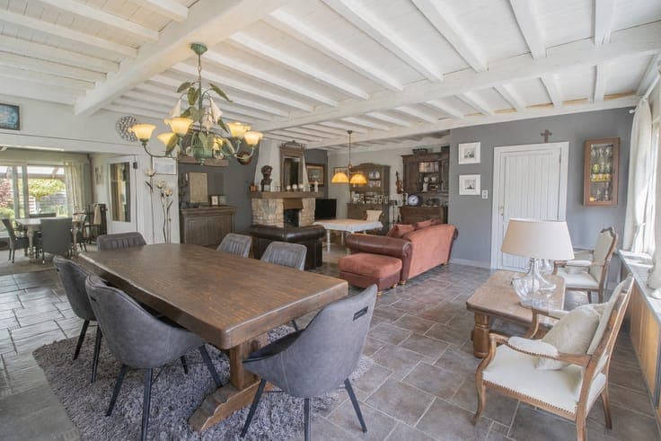 Charmante bungalow te koop op rustige ligging in Wervik