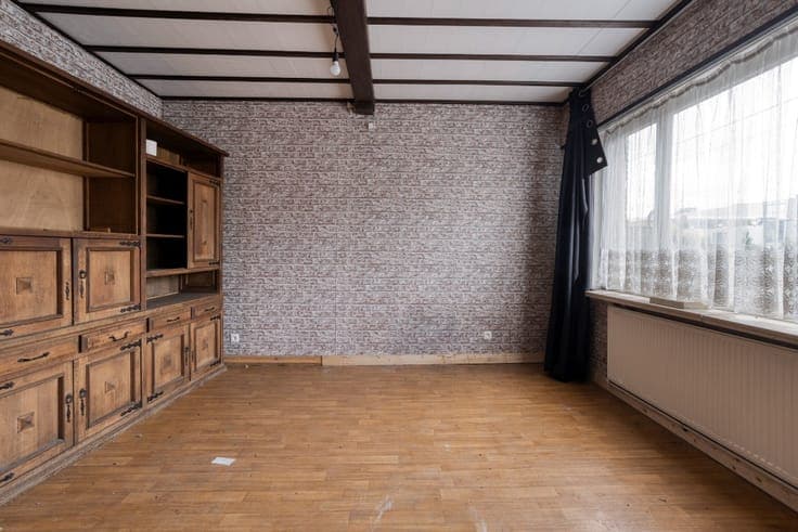 House to renovate at Schriek