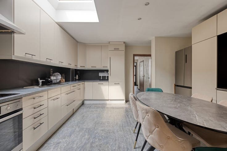 Spacious home in the centre of Willebroek