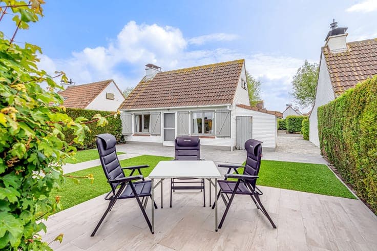 For sale: detached house in Oostduinkerke