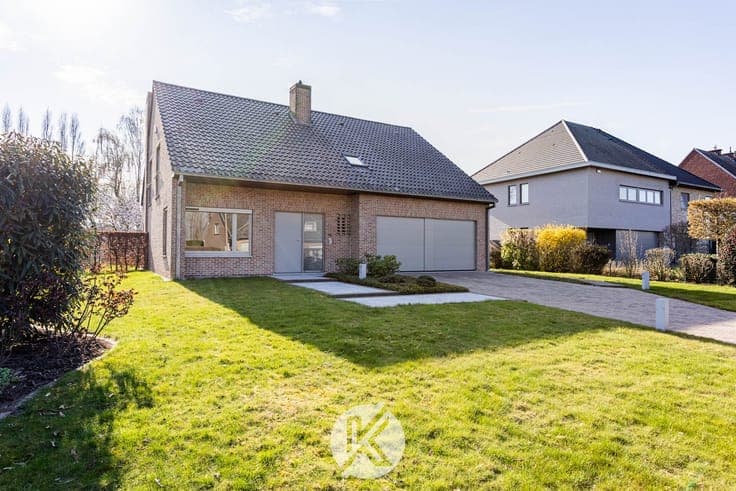 Uiterst verzorgde villa op aangename locatie