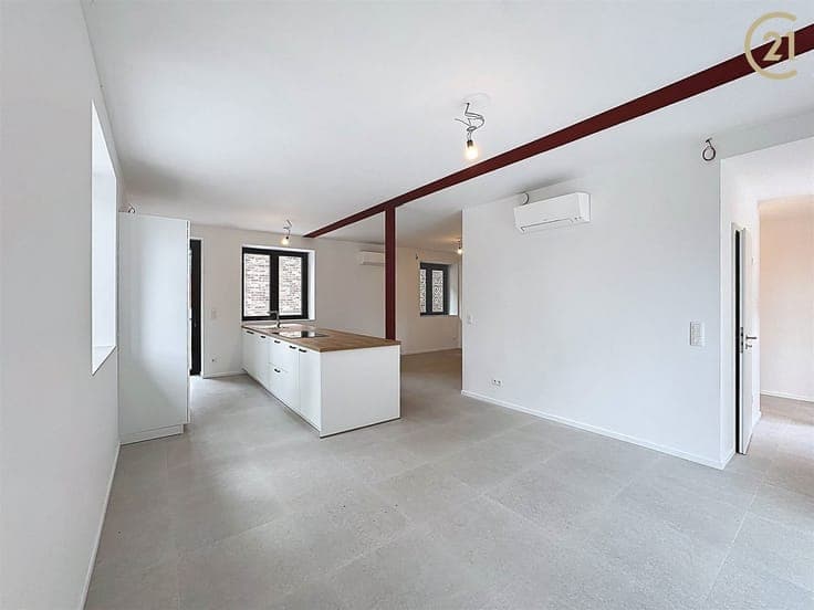 Duplex in Assesse
