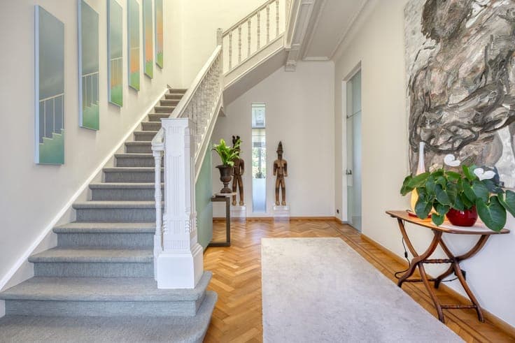 Uitzonderlijke woning in het hart van Den Brandt.