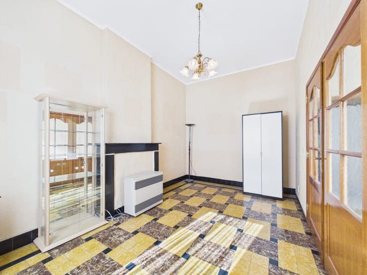 2-BEDROOM HOUSE + GARDEN & ATTIC