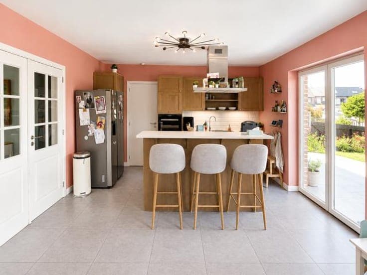 STUNNING VILLA BUILT IN 2019: 5 BEDROOMS - 2 BATHROOMS