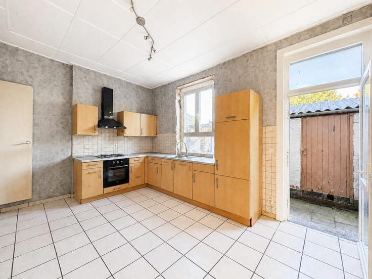 Well-located house of ±120m², 2a08ca, 3–4 bedrooms, garden
