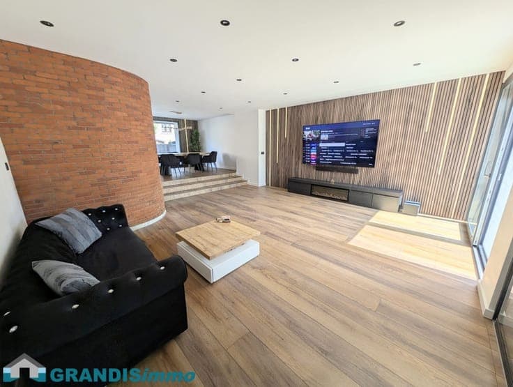 House in Zele