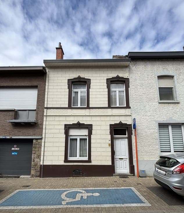 ** Offers welcome as from 314 000 EUR **