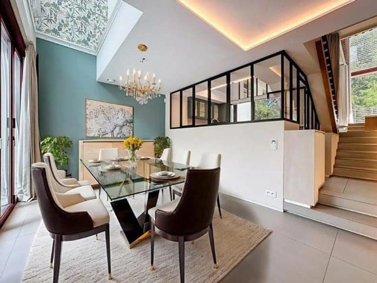 EPC C+ - Contemporary 4/5 bedr house, garden-terrace