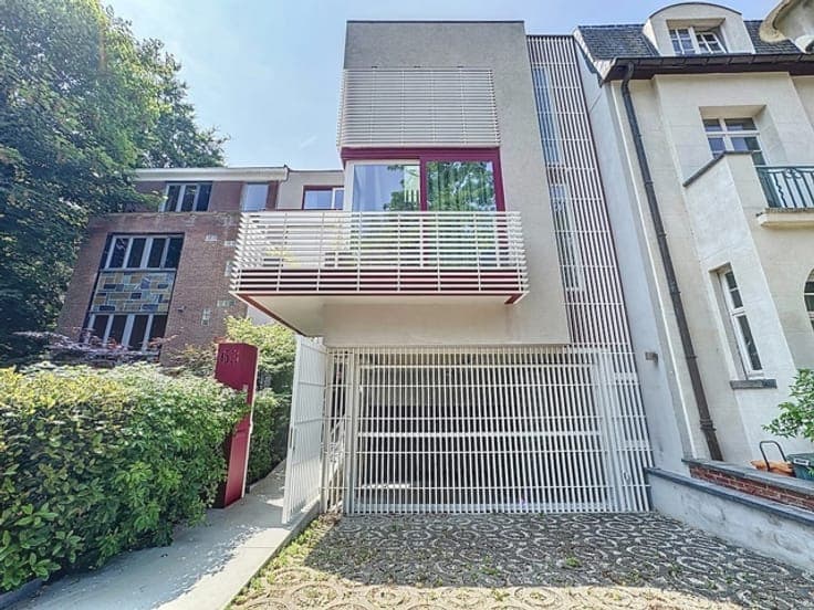 EPC C+ - Contemporary 4/5 bedr house, garden-terrace