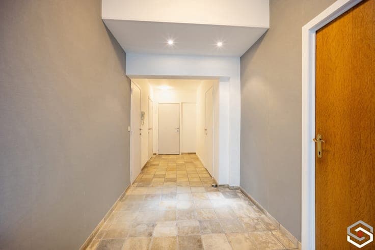 BIEN RENOVEE A FORT POTENTIEL - 3CH - ELEC OK - GARAGE