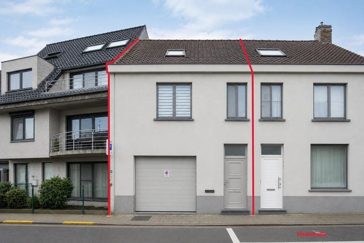 Instapklare woning in centrum Koekelare met 3 slaapkamers...