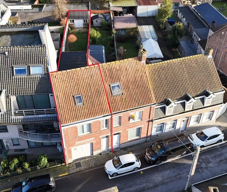 Instapklare woning in centrum Koekelare met 3 slaapkamers...