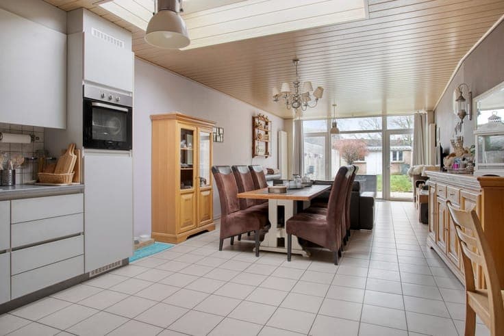 Instapklare woning in centrum Koekelare met 3 slaapkamers...