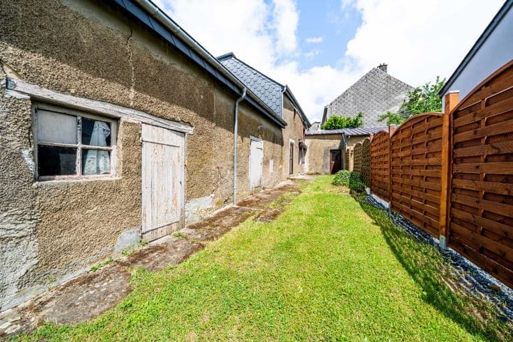 3-Bedroom House in Need of Renovation in Arlon