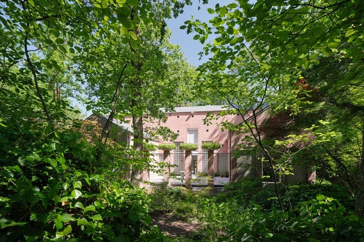 Architect villa Jo Crepain – Pink Temple Schilde