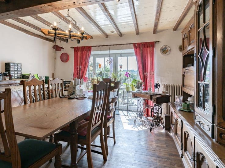 Stone House with 4 bedrooms in Lavacherie