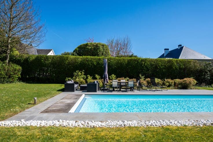 WATERLOO – Faubourg, Superb VILLA (5BED/6BATH/SWIMMINGPOOL)
