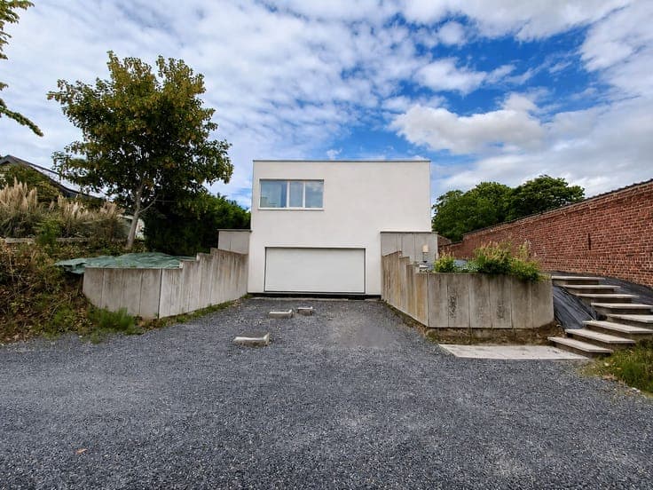 Architecturale villa met praktijkruimte, 5 slaapkamers en...