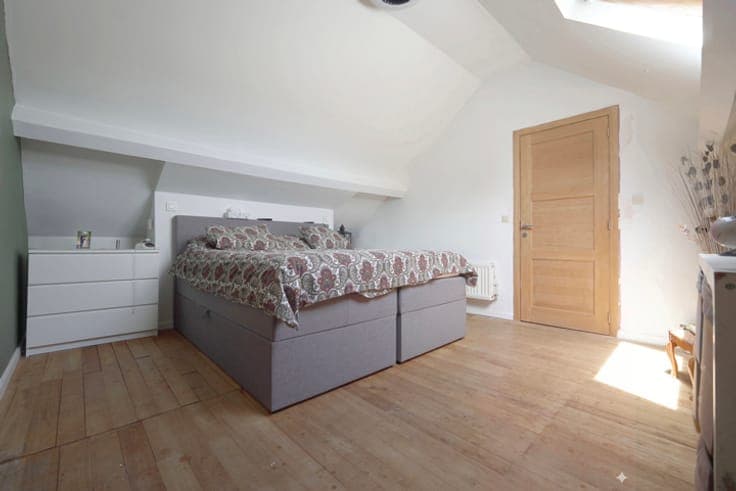 TERNAT - Stunning three-sided house with a garden and garage
