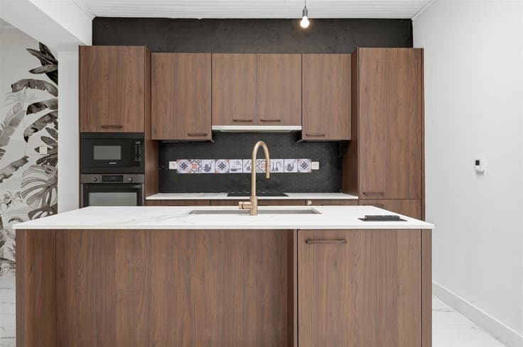 Renovated house with 3 rooms, 2 bathrooms and garden