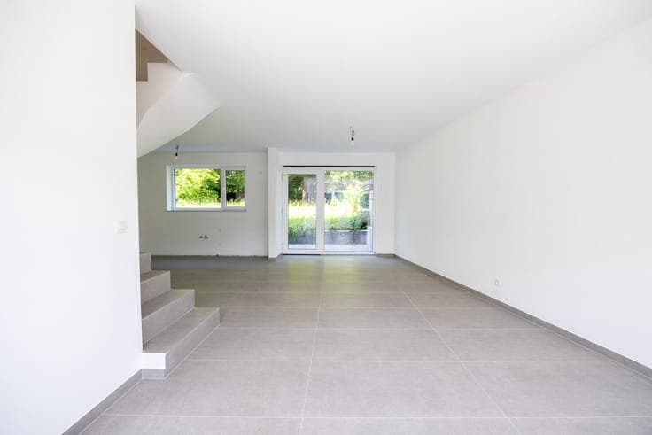Three-sided house – Unique opportunity in Thuin