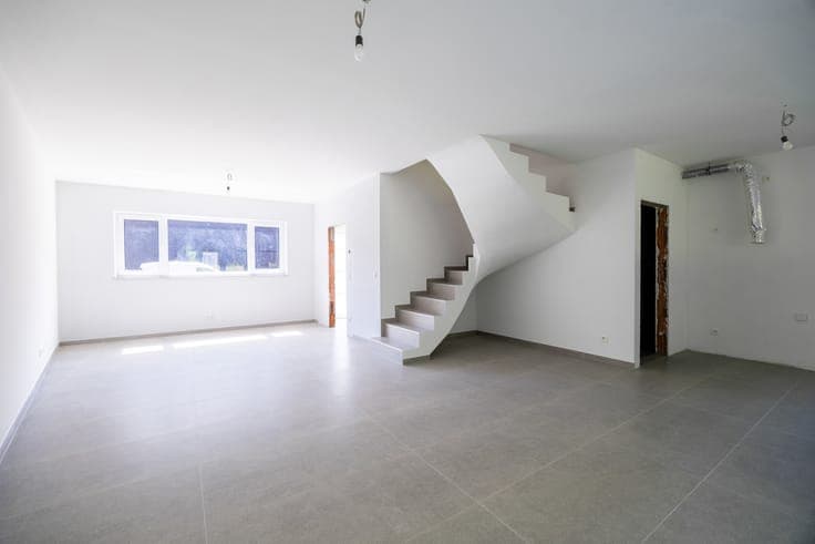 Three-sided house – Unique opportunity in Thuin