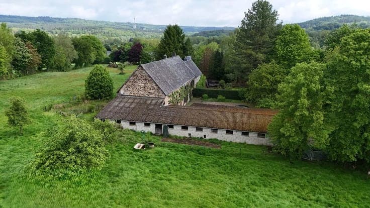 Sale - Farm Hergenrath - 590,000 €