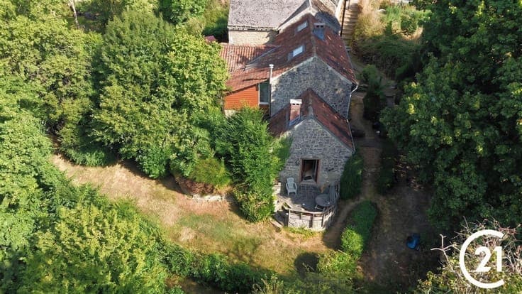 Charmante maison en pierres