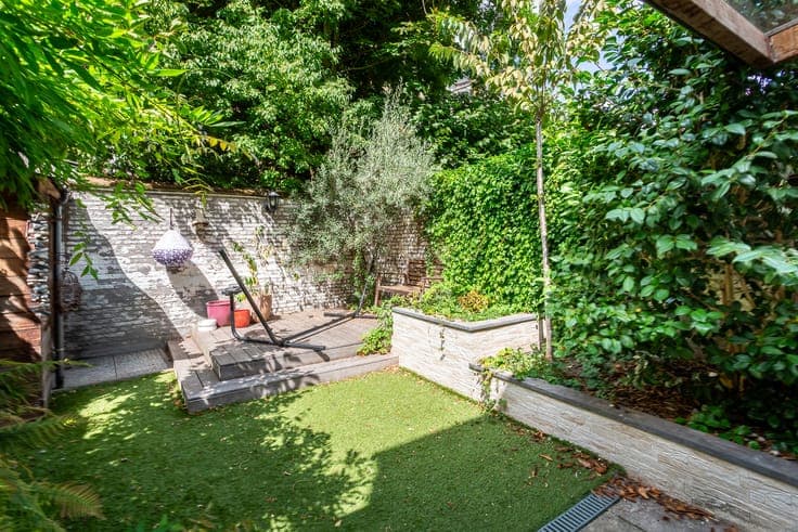 Old Berchem | Authentic Townhouse with 5 Bedrooms + Garden