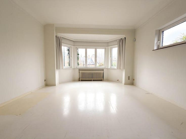 WOLUWE-SAINT-PIERRE - 3-FACADE HOUSE (3BR/1BATH) + GARDEN