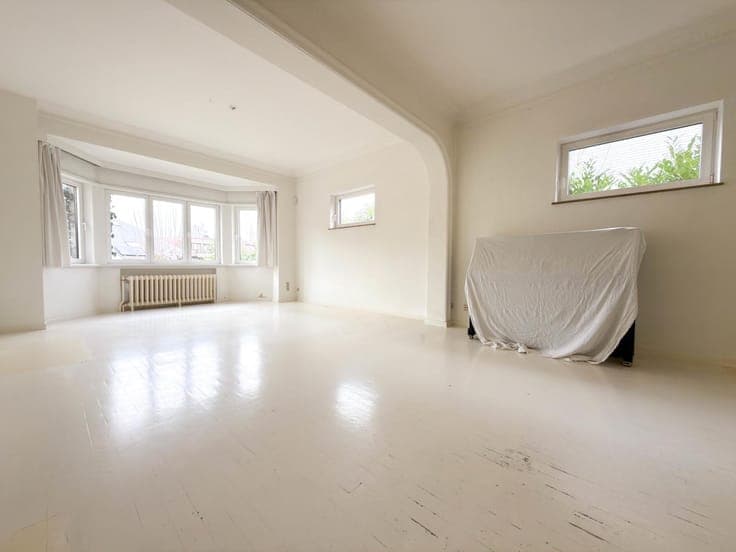 WOLUWE-SAINT-PIERRE - 3-FACADE HOUSE (3BR/1BATH) + GARDEN