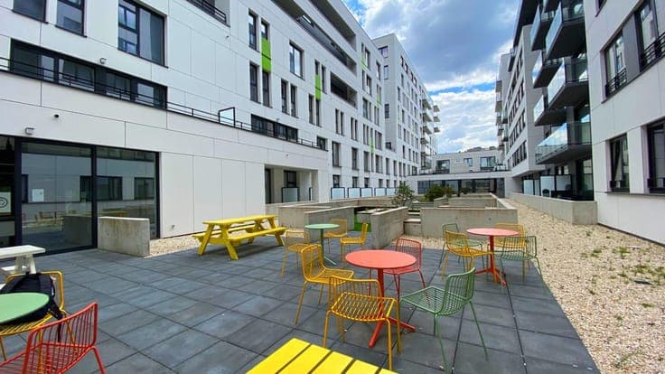 INVEST - TOUR&TAXIS – 3 CHAMBRES ÉTUDIANTES+2 EMPL. PARKING