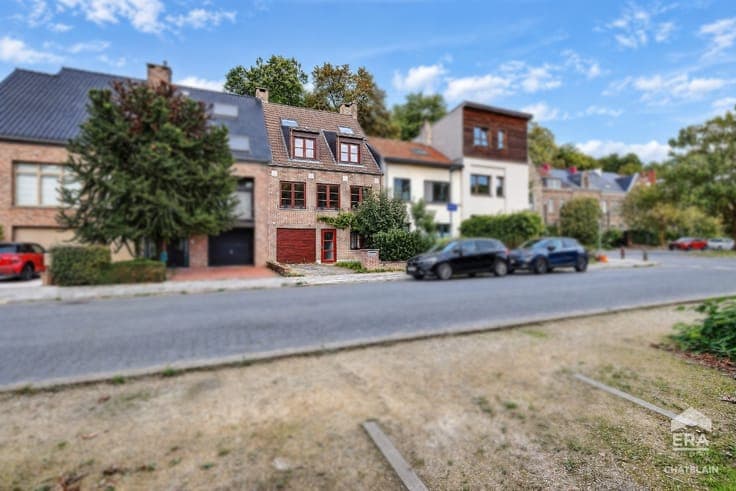Detached family home with garden for sale in Uccle