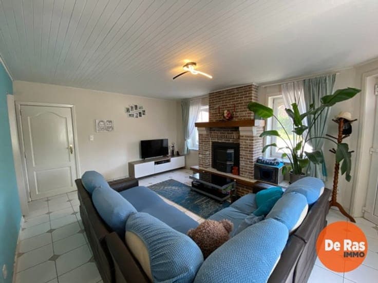 Aaigem- Charmante starterswoning met 2 slaapkamers en garage