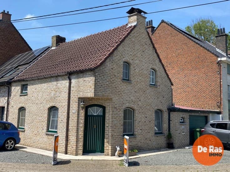 Aaigem- Charmante starterswoning met 2 slaapkamers en garage