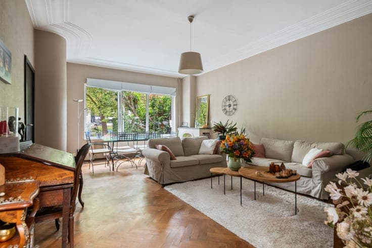 Characterful renovation property by the water in Mechelen,