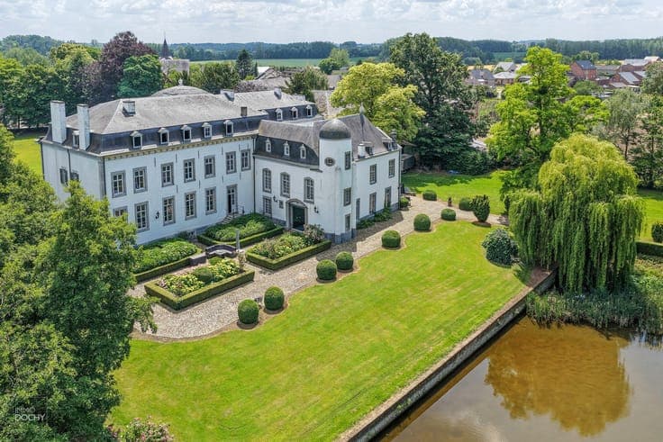 Prachtig gerestaureerd authentiek landhuis te Gors-Opleeu...