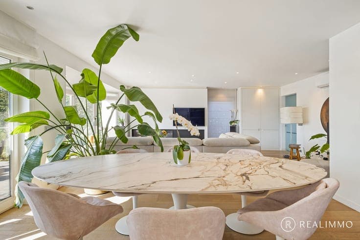 Tijdloze duurzame villa op 1.892m² met zwembad!