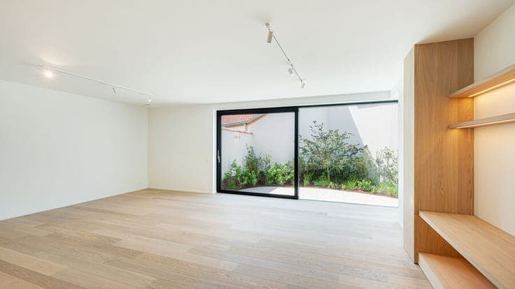 Spacious family home with garden view and terras in Old Knok