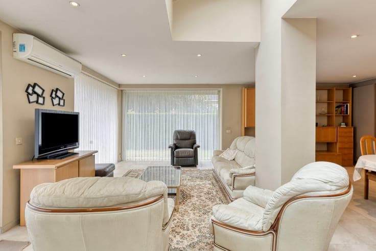 Spacious family home in a prime location in Kortrijk