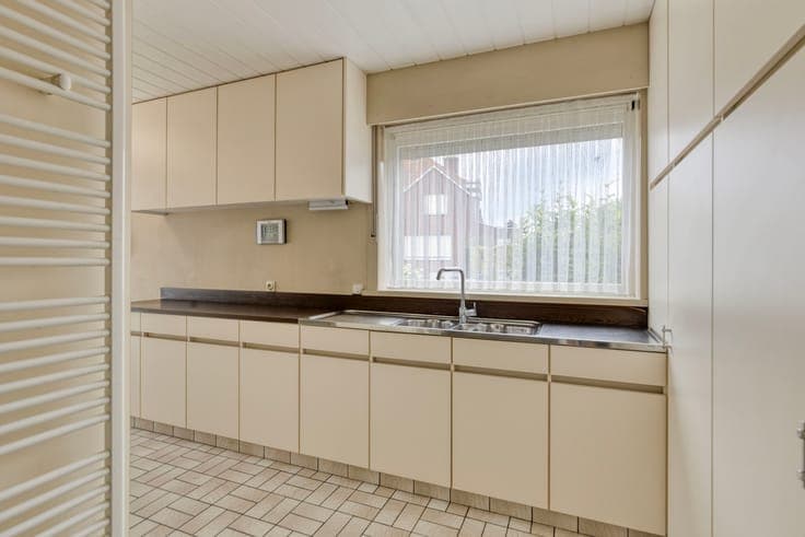 Spacious family home in a prime location in Kortrijk