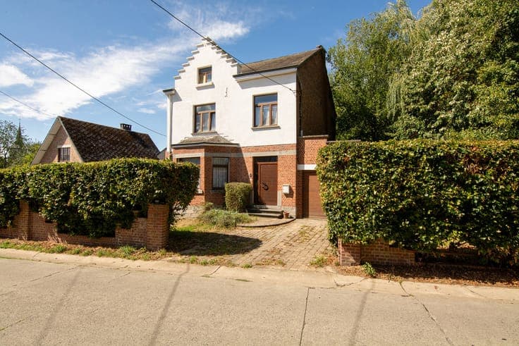 House in Rochefort